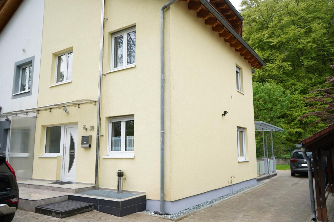 Ferienwohnung In Kaiserslautern-Hohenecken Ngoại thất bức ảnh